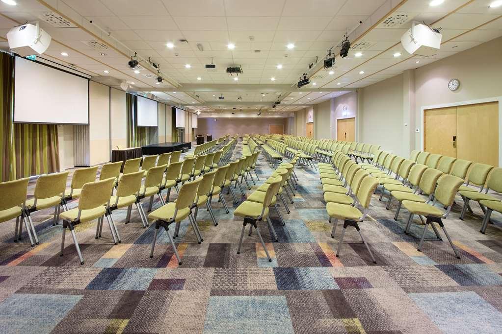 Scandic Sorlandet Крістіансанн Зручності фото